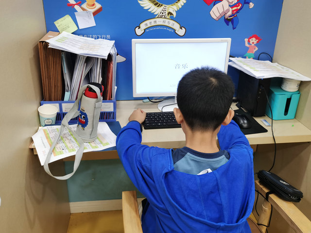 学员昊昊