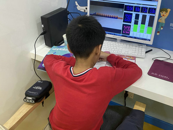 学员小君